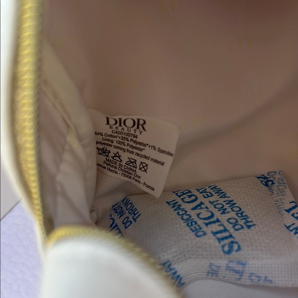 Dior White Gift Box Set - Picture 6 of 9